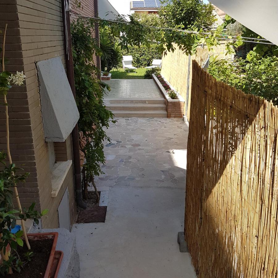 La Gran Dama Bed & Breakfast Roseto Degli Abruzzi Ngoại thất bức ảnh