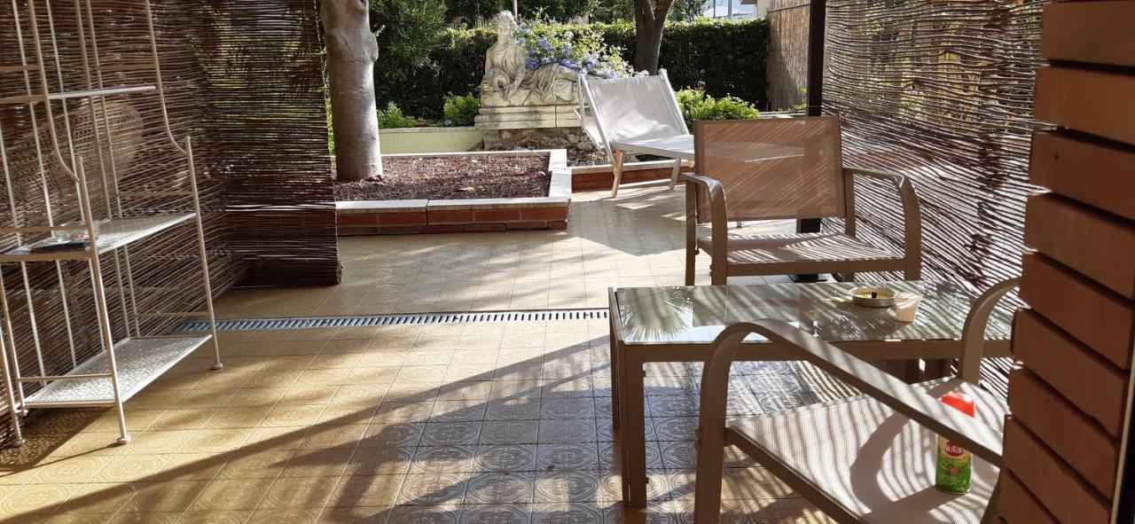 La Gran Dama Bed & Breakfast Roseto Degli Abruzzi Ngoại thất bức ảnh