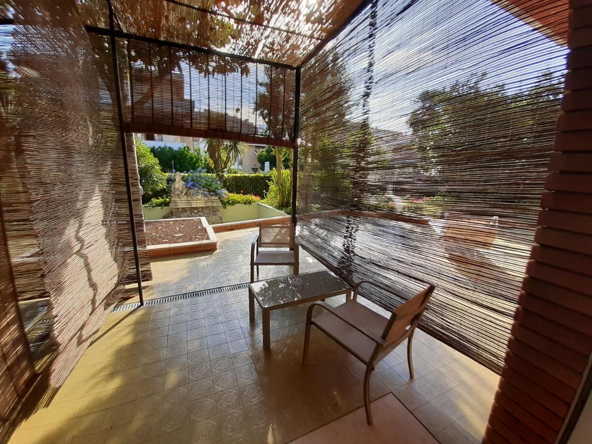 La Gran Dama Bed & Breakfast Roseto Degli Abruzzi Ngoại thất bức ảnh